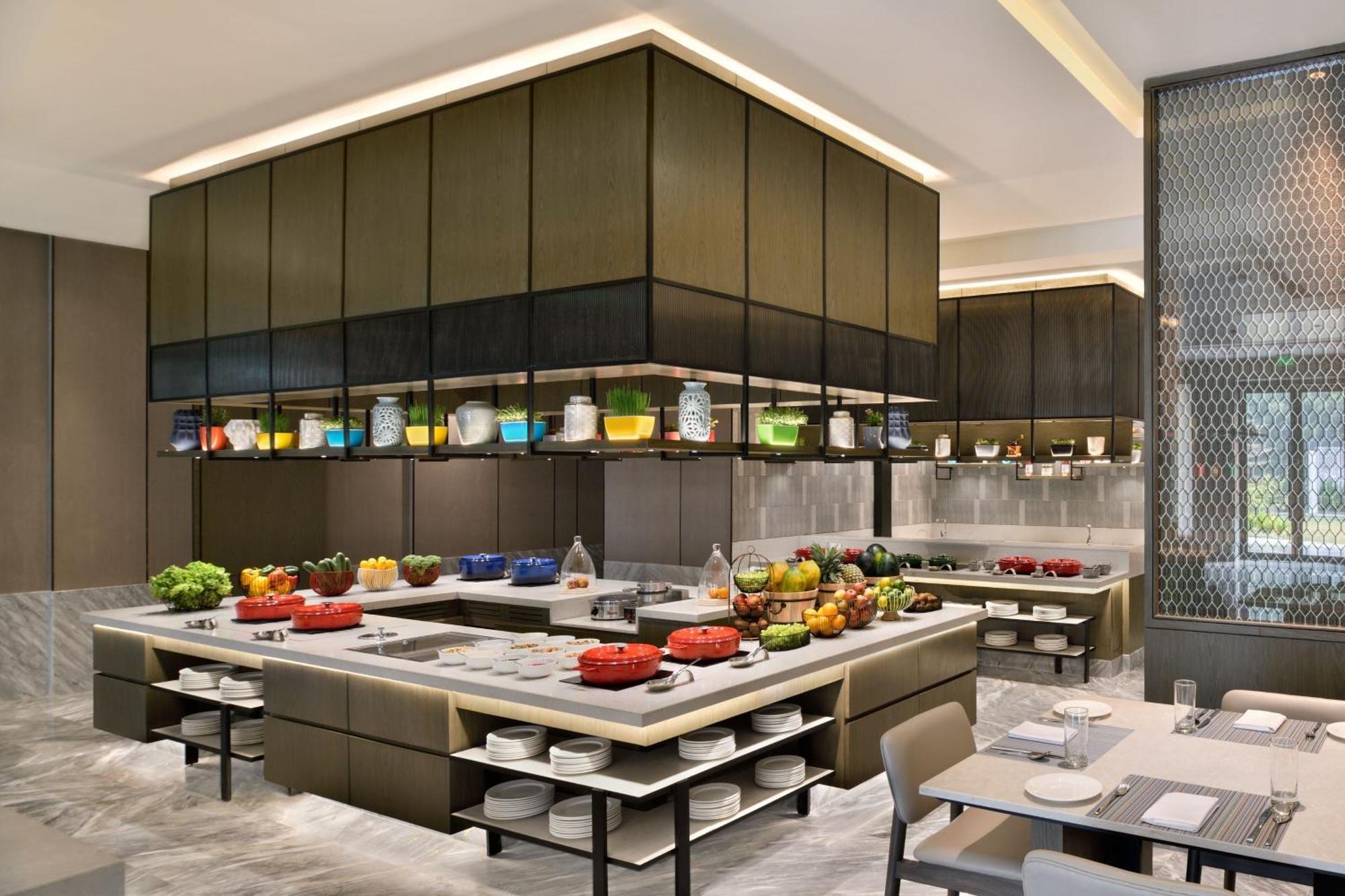 Courtyard By Marriott Gorakhpur Hotel Kültér fotó